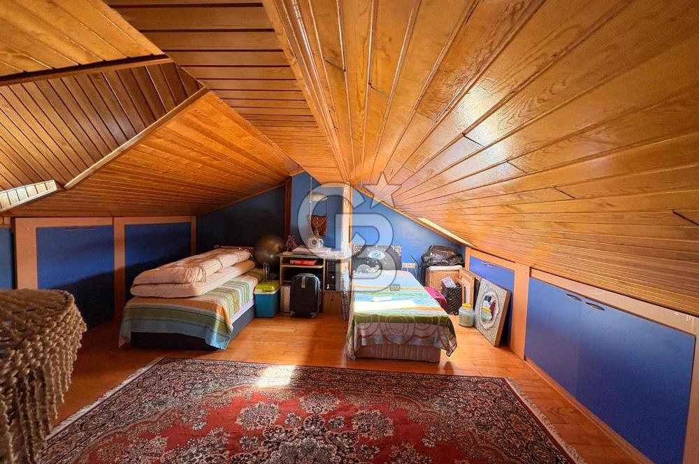 İLKO SİTESİNDE 4+2 275 M2 FERAH ŞÖMİNELİ SATILIK VİLLA