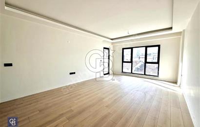 Çamlıca Grand Çelebi'de Kiralık 3+1 Ebeveyn Banyolu Sıfır Daire