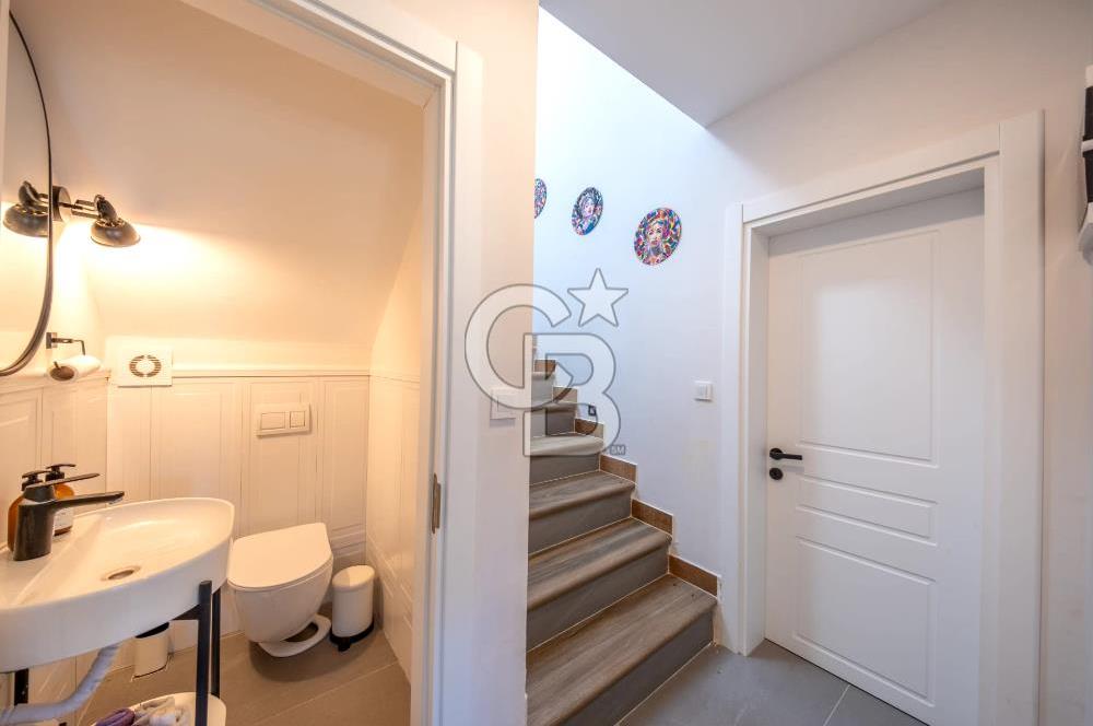 ÇEŞME, GERMİYANDA 5+1 SATILIK VİLLA