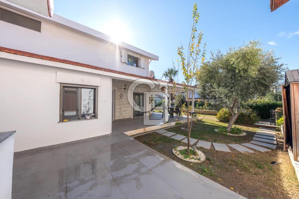 ÇEŞME, GERMİYANDA 5+1 SATILIK VİLLA