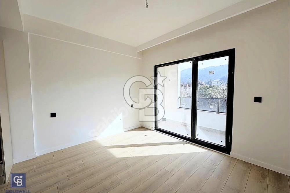 Çamlıca Grand Çelebi'de Kiralık 3+1 Ebeveyn Banyolu Sıfır Daire