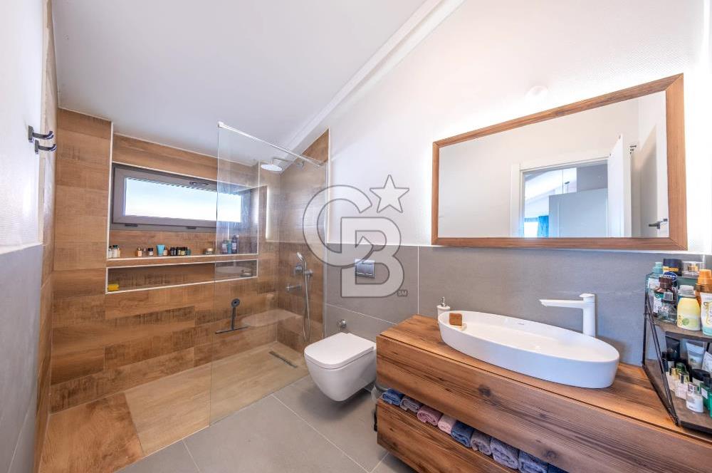 ÇEŞME, GERMİYANDA 5+1 SATILIK VİLLA