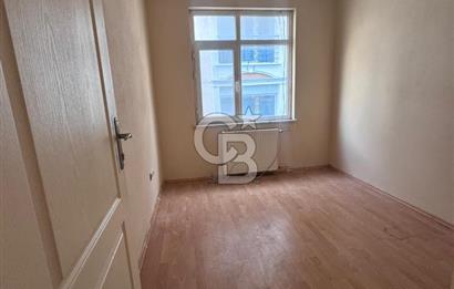 ARNAVUTKÖY TAŞOLUK METROYA YÜRÜME MESAFESİNDE 4+1 SATILIK DAİRE