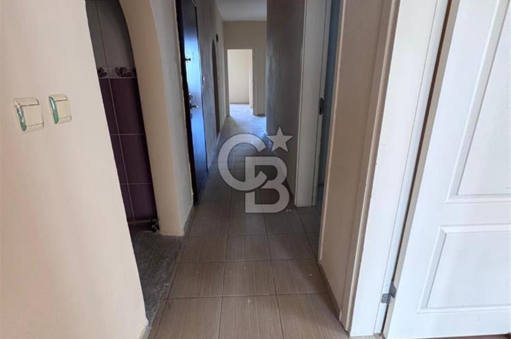 ARNAVUTKÖY TAŞOLUK METROYA YÜRÜME MESAFESİNDE 4+1 SATILIK DAİRE