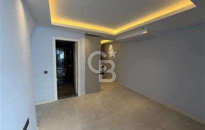 Çeşme’de Müstakil Havuzlu 6+2 Satılık Villa 