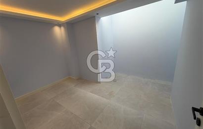 Çeşme’de Müstakil Havuzlu 6+2 Satılık Villa 