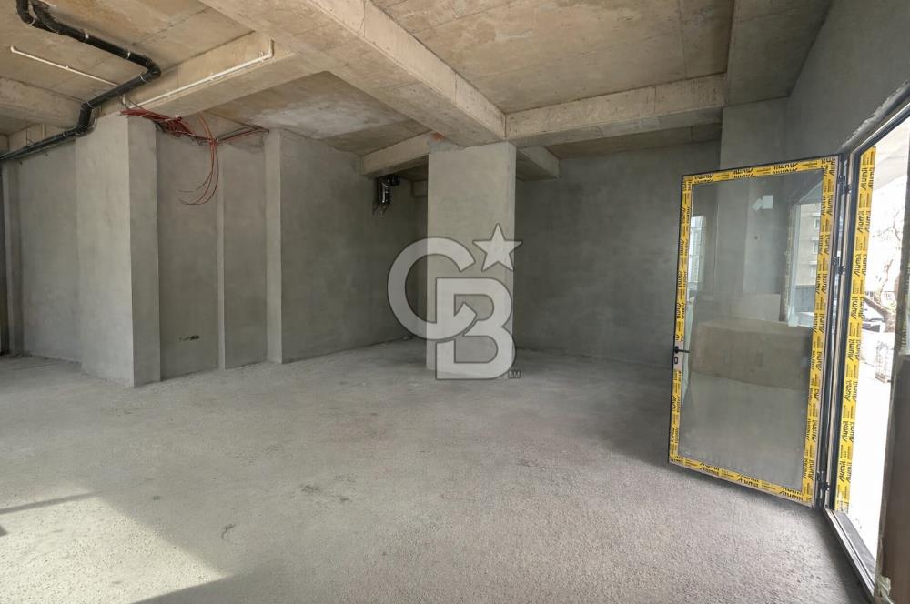FENERYOLU BAĞDAT CD. ÜZERİNDE 364m² BACALI,ÖN KULLANIMLI MAĞAZA