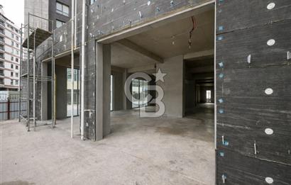 FENERYOLU BAĞDAT CD. 1.BİNA KONUMLU 172m² ÖN KULLANIMLI MAĞAZA