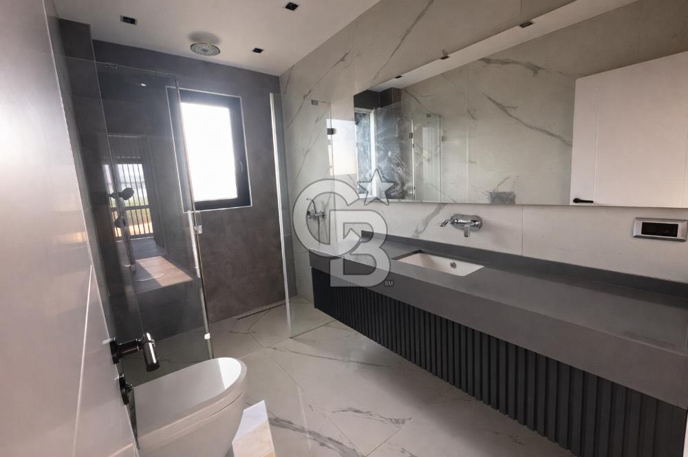 RİVA 1. BÖLGE | DENİZ MANZARALI | SIFIR | BAHÇELİ | MÜSTAKİL VİLLA