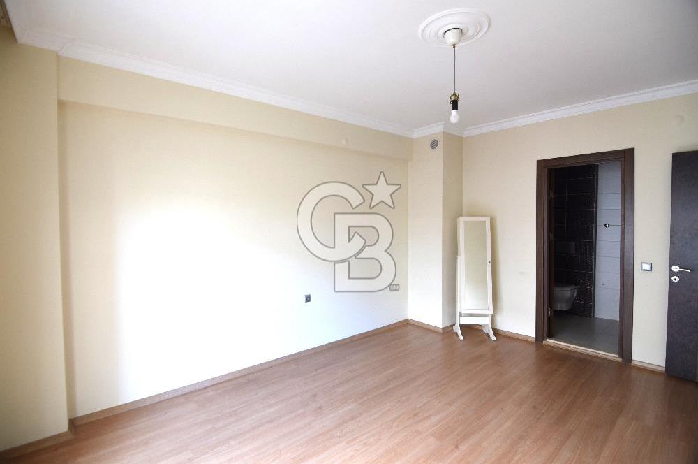 Karşıyaka Fikri Altay da Satılık Geniş 3+1 Daire