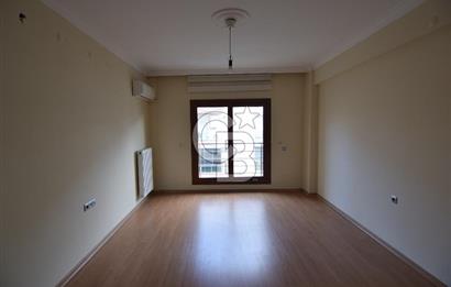 Karşıyaka Fikri Altay da Satılık Geniş 3+1 Daire