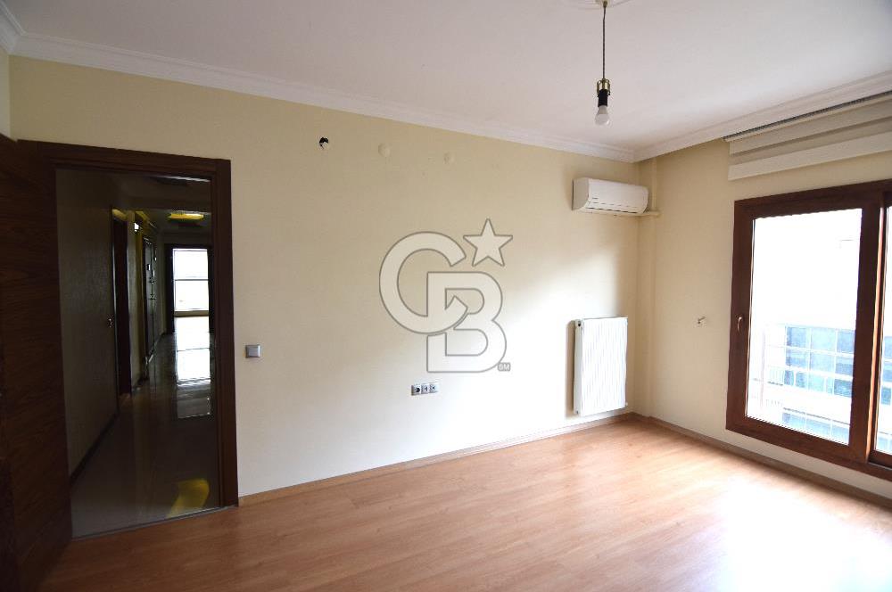 Karşıyaka Fikri Altay da Satılık Geniş 3+1 Daire