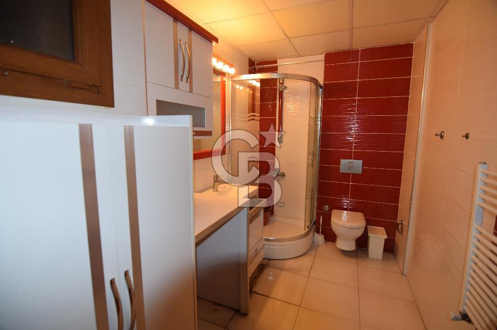 Karşıyaka Fikri Altay da Satılık Geniş 3+1 Daire