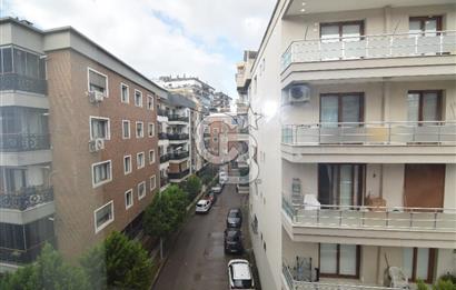 Karşıyaka Fikri Altay da Satılık Geniş 3+1 Daire