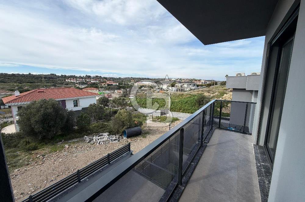 Çeşme’de Müstakil Havuzlu 6+2 Satılık Villa 