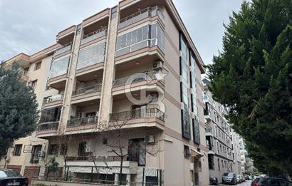 Karşıyaka Fikri Altay da Satılık Geniş 3+1 Daire