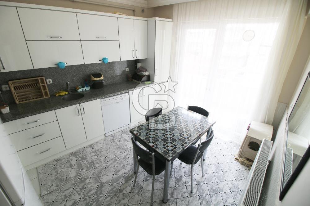 "MERKEZDE DAİRE ARAYANLARA "KÜÇÜKÇARŞI ARAKAT" 3+1 HEMEN TAŞIN!"