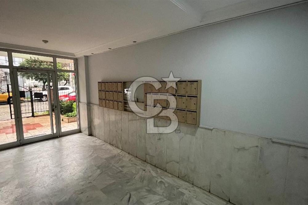 Karşıyaka Dedebaşı Mah.’de Satılık 3+1 Daire