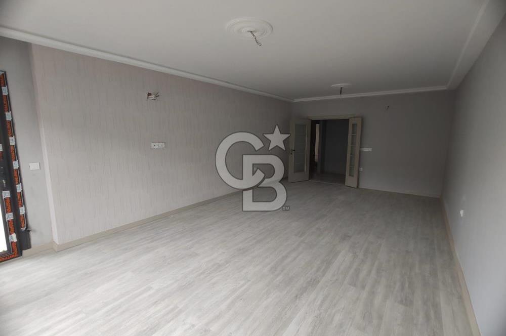 TRABZON YOMRA KAŞÜSTÜ’NDE ANA YOL CEPHELİ 3+1 GENİŞ DAİRE