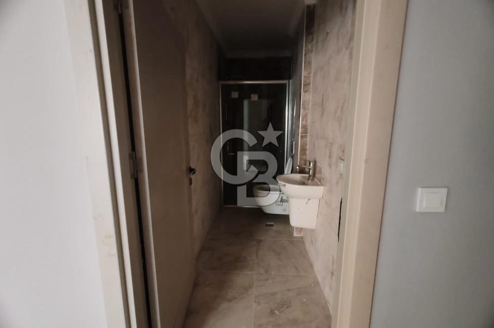 TRABZON YOMRA KAŞÜSTÜ’NDE ANA YOL CEPHELİ 3+1 GENİŞ DAİRE