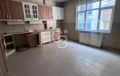 ARNAVUTKÖY TAŞOLUK METROYA YÜRÜME MESAFESİNDE 4+1 SATILIK DAİRE