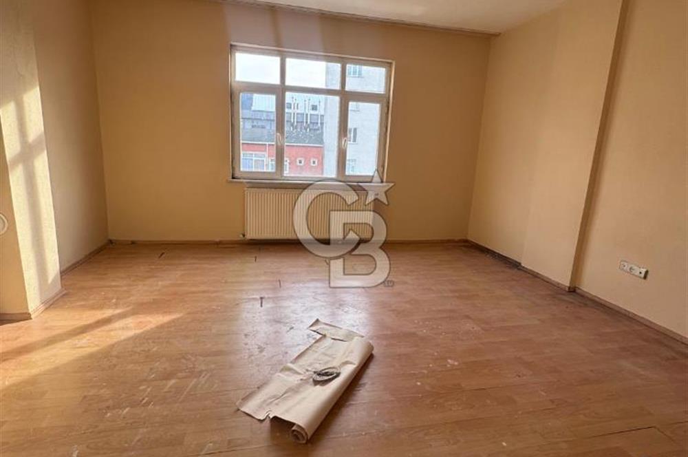 ARNAVUTKÖY TAŞOLUK METROYA YÜRÜME MESAFESİNDE 4+1 SATILIK DAİRE