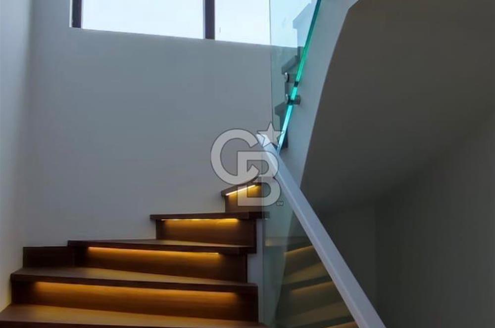 RİVA 1. BÖLGE | DENİZ MANZARALI | SIFIR | BAHÇELİ | MÜSTAKİL VİLLA