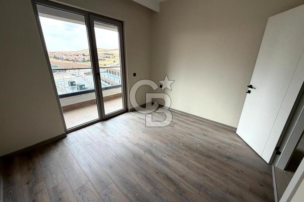 YAŞAMKENT BORDO YAŞAM 1+1 SİTE İÇERİSİ ÖN CEPHE