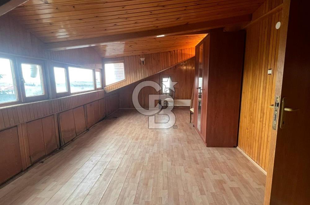 CB VİZYON GÖKHAN KORAL'DAN MARTIKÖY DE GÜVENLİKLİ SİTEDE VİLLA