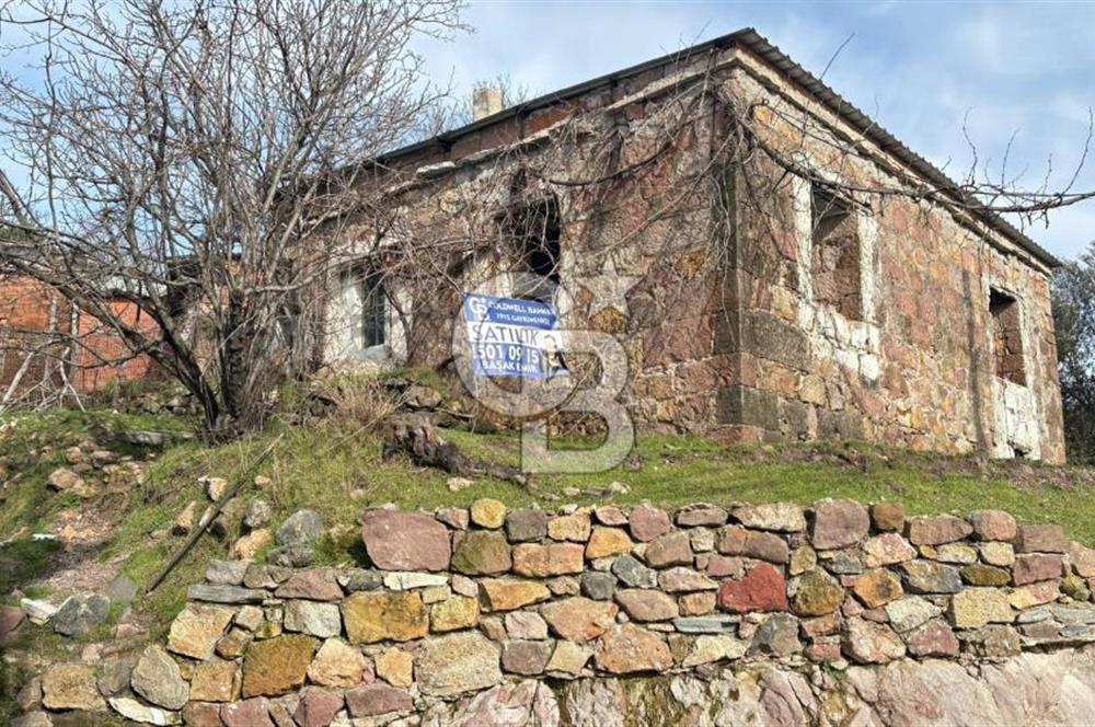 ÇANAKKALE AYVACIK YENİÇAM(KIZILYAR)'DA SATILIK MÜSTAKİL EV-ARSA