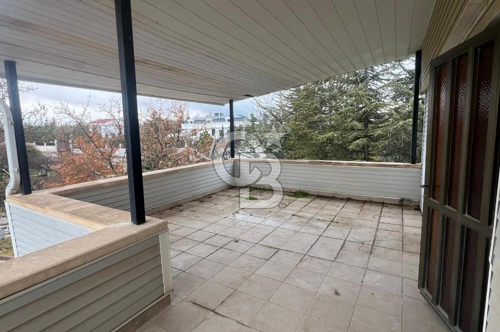 CB VİZYON GÖKHAN KORAL'DAN MARTIKÖY DE GÜVENLİKLİ SİTEDE VİLLA