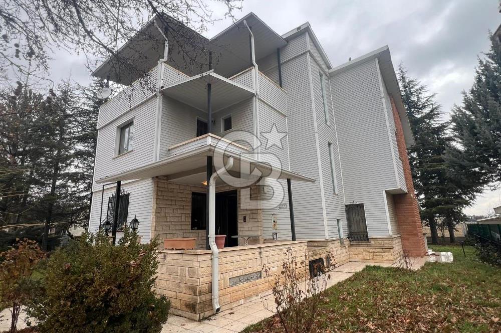 CB VİZYON GÖKHAN KORAL'DAN MARTIKÖY DE GÜVENLİKLİ SİTEDE VİLLA