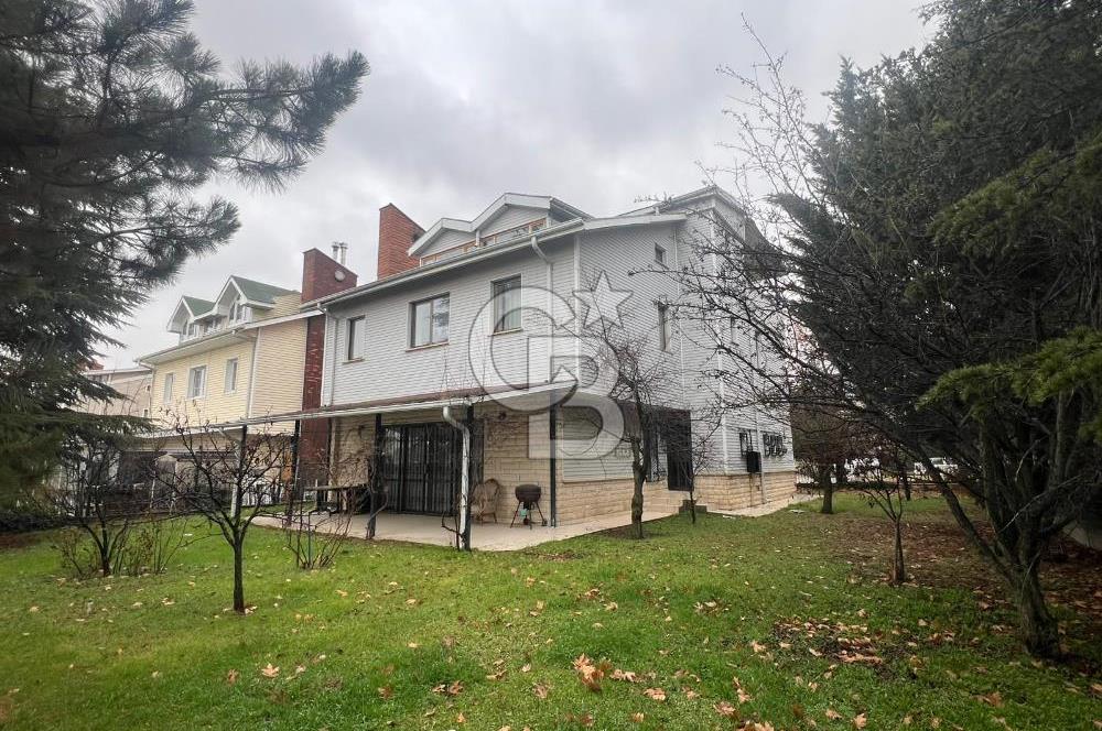 CB VİZYON GÖKHAN KORAL'DAN MARTIKÖY DE GÜVENLİKLİ SİTEDE VİLLA