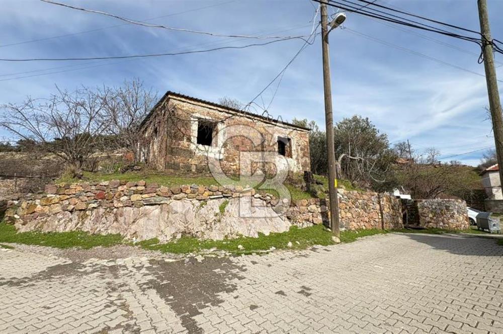 ÇANAKKALE AYVACIK YENİÇAM(KIZILYAR)'DA SATILIK MÜSTAKİL EV-ARSA