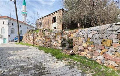 ÇANAKKALE AYVACIK YENİÇAM(KIZILYAR)'DA SATILIK MÜSTAKİL EV-ARSA