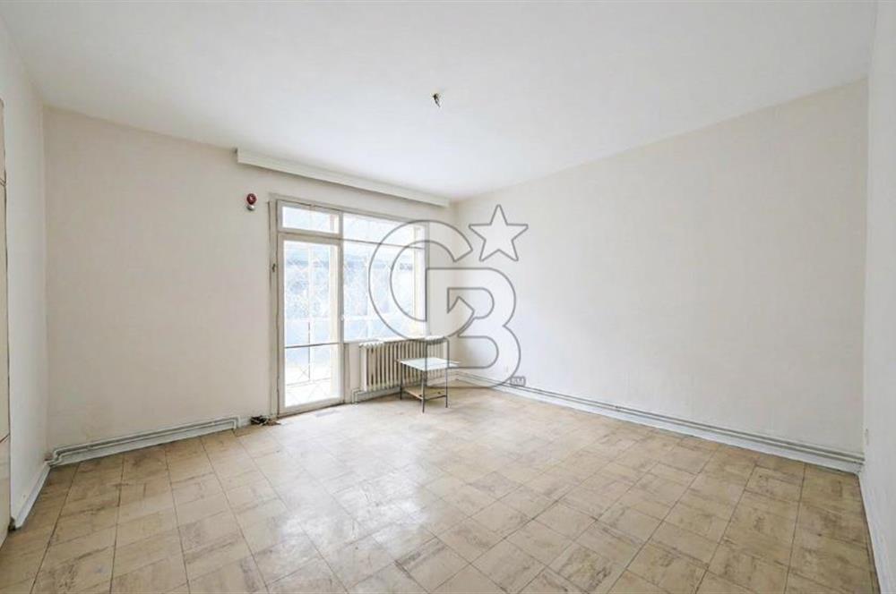 Fırsat Baltalimanı Satılık Deniz manzaralı Arakat bahçeli daire