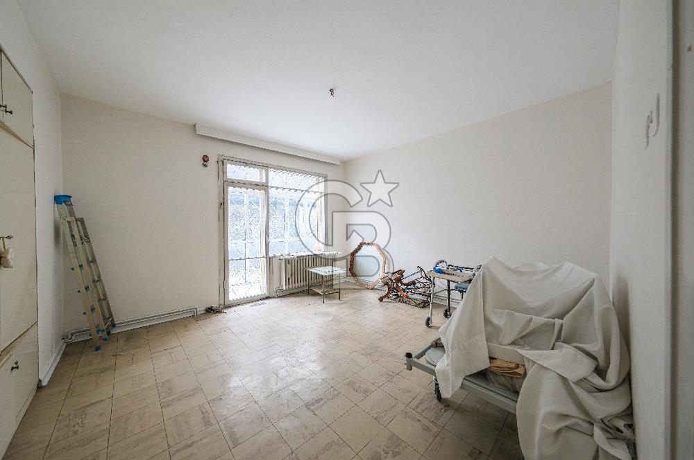 Fırsat Baltalimanı Satılık Deniz manzaralı Arakat bahçeli daire