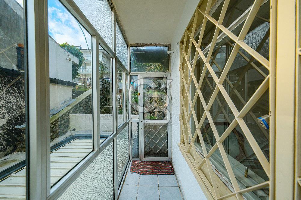 Fırsat Baltalimanı Satılık Deniz manzaralı Arakat bahçeli daire