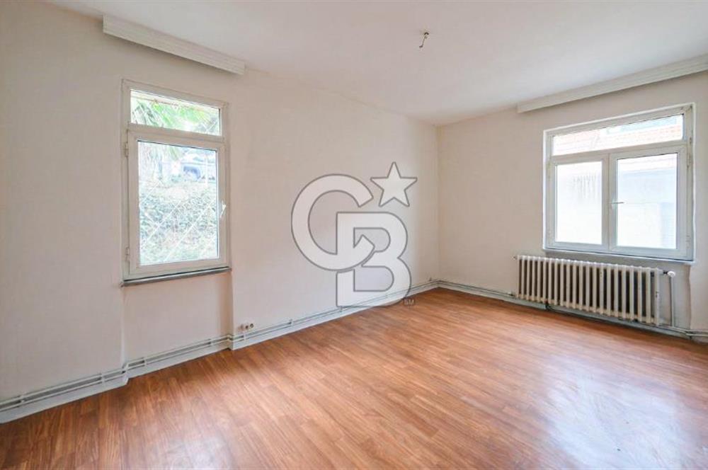 Fırsat Baltalimanı Satılık Deniz manzaralı Arakat bahçeli daire