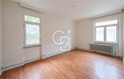 Fırsat Baltalimanı Satılık Deniz manzaralı Arakat bahçeli daire