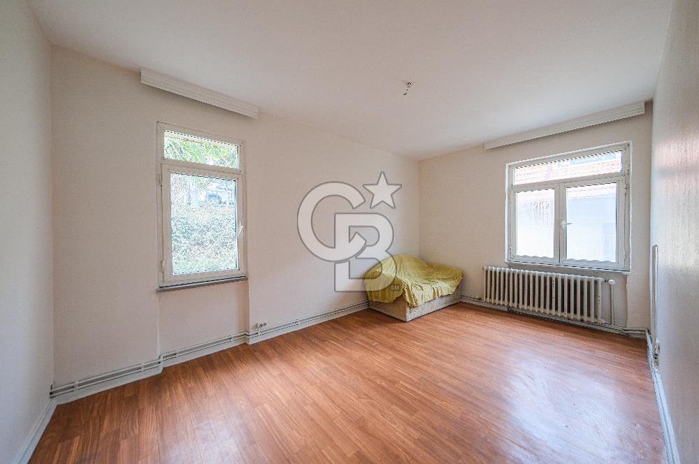 Fırsat Baltalimanı Satılık Deniz manzaralı Arakat bahçeli daire