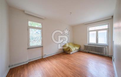 Fırsat Baltalimanı Satılık Deniz manzaralı Arakat bahçeli daire