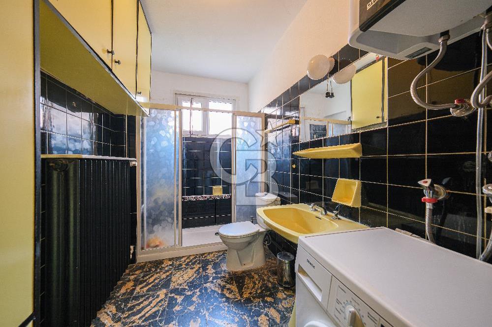 Fırsat Baltalimanı Satılık Deniz manzaralı Arakat bahçeli daire