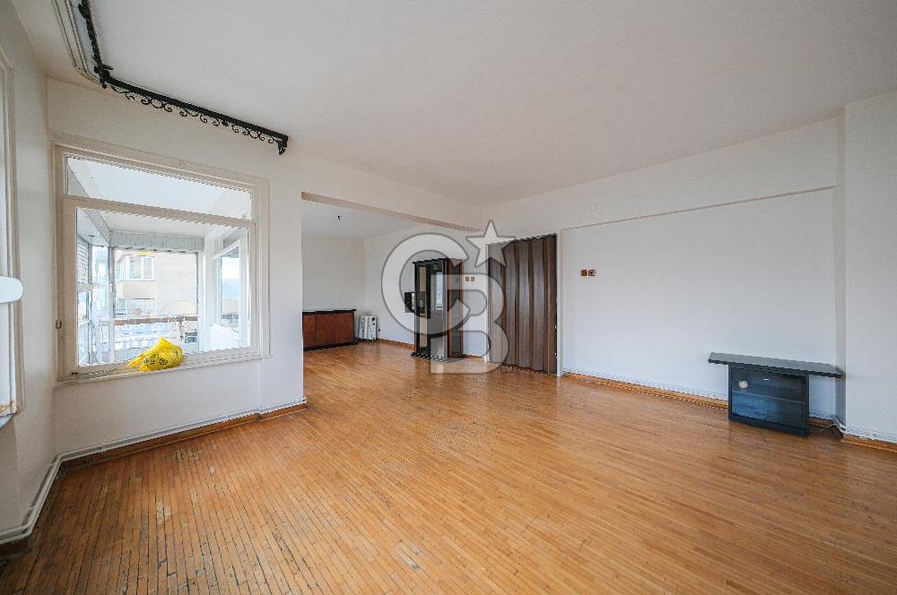 Fırsat Baltalimanı Satılık Deniz manzaralı Arakat bahçeli daire