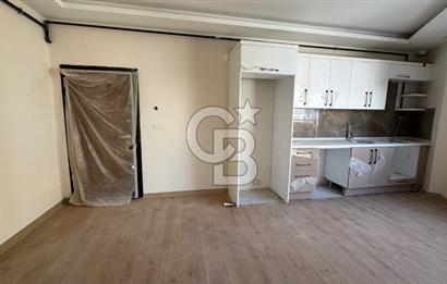 BORNOVA, KÜÇÜK PARKTA KİRALIK 1+1 DAİRE