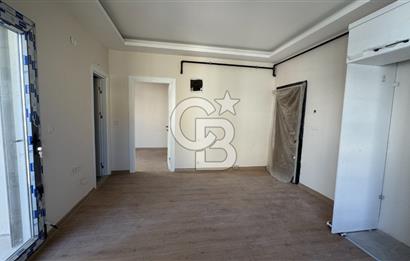 BORNOVA, KÜÇÜK PARKTA KİRALIK 1+1 DAİRE