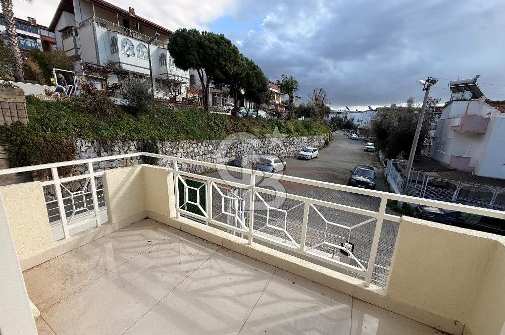 Kuşadası Yıldızcı Burnu’nda Satılık 3+1 Deniz Manzaralı Dubleks Villa