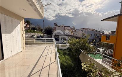 Kuşadası Yıldızcı Burnu’nda Satılık 3+1 Deniz Manzaralı Dubleks Villa