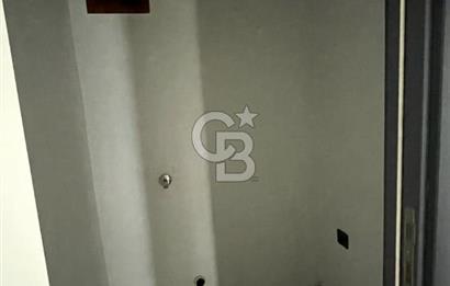 MAVERA AHSEN SİTESİNDE METROBÜSE YAKIN BOŞ KİRALIK DAİRE