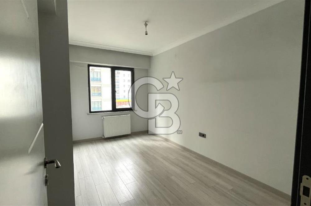 MAVERA AHSEN SİTESİNDE METROBÜSE YAKIN BOŞ KİRALIK DAİRE